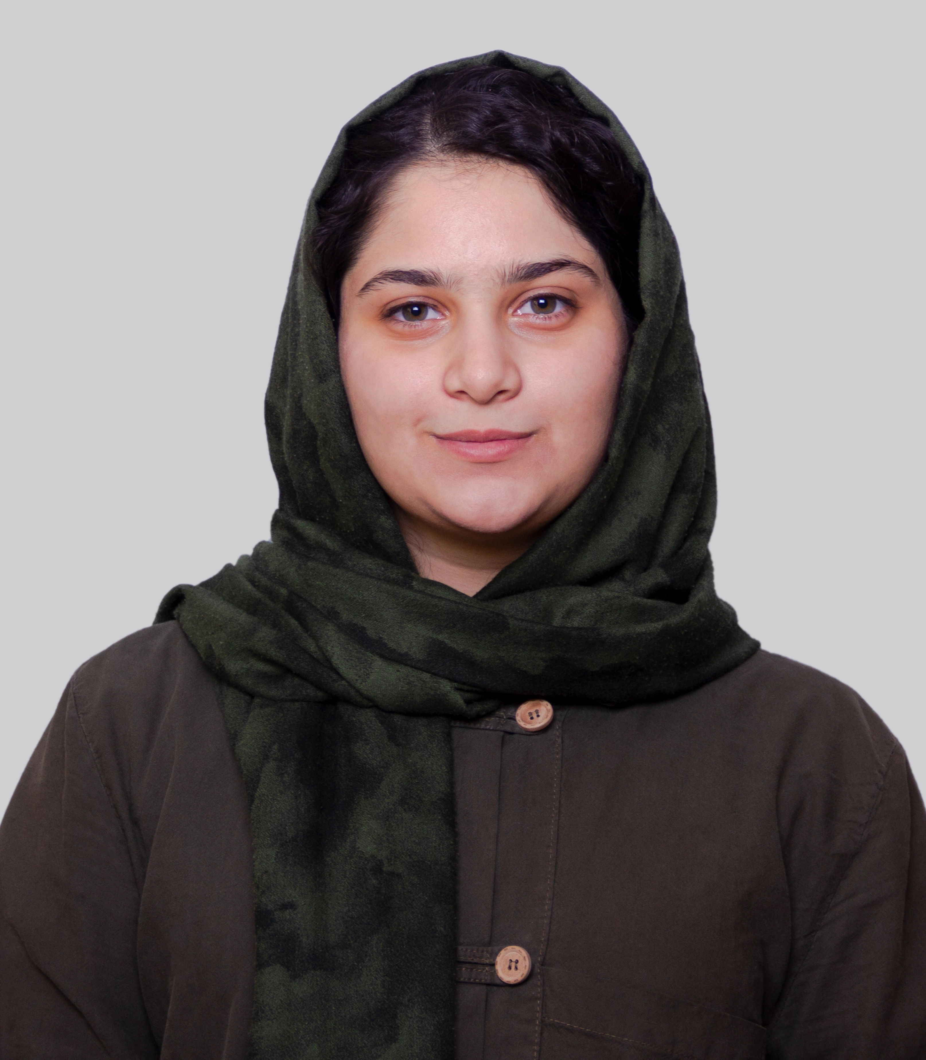 نازنین تنها